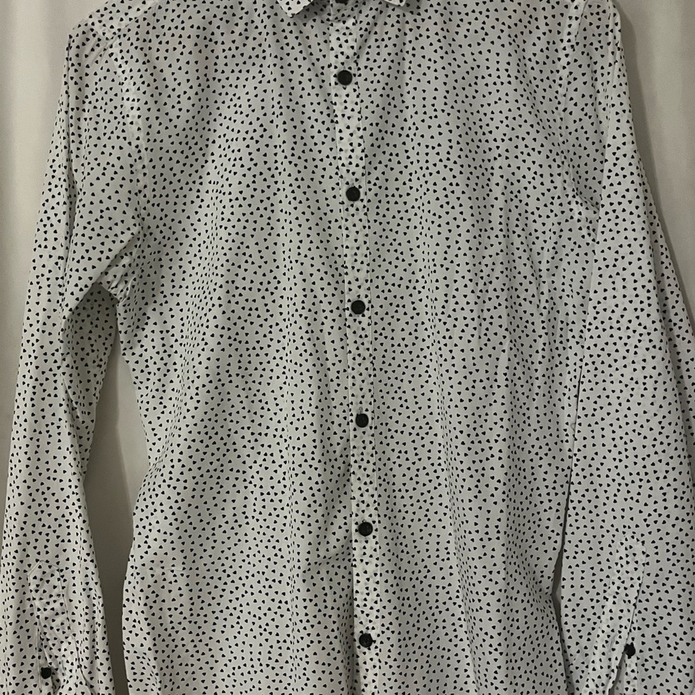 Zara White and Black Dress Shirt with heart Pattern